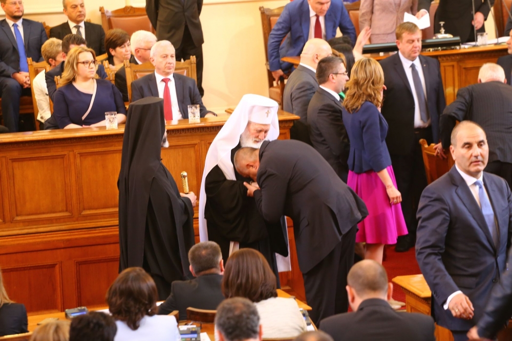 Парламентът даде старт на най-съдбовния момент в живота на Борисов (ОБНОВЕНА/СНИМКИ)