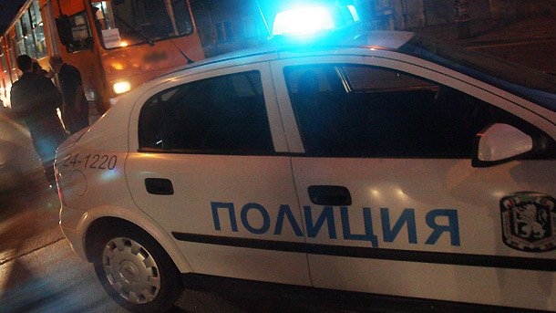 САМО В БЛИЦ: Роми се гонят и млатят на три места едновременно в София