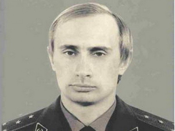 Неизвестният подвиг на Владимир Путин: "Последният патрон ще е за мен!" (СНИМКИ/ВИДЕО)