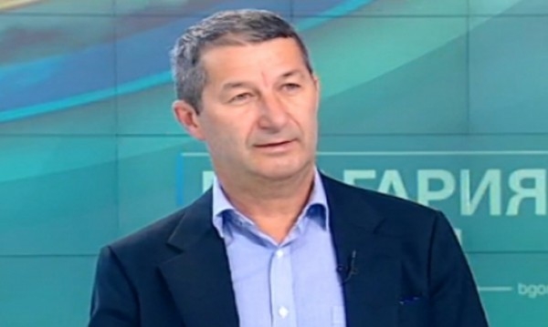 Каролев доволен: Неспазеното обещание за 300 лв. пенсия е за добро