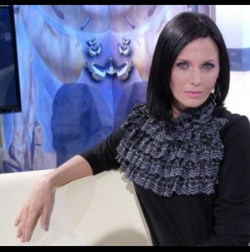 Това Мария Силвестър ли е!? Водещата направо не стъпва по земята!
