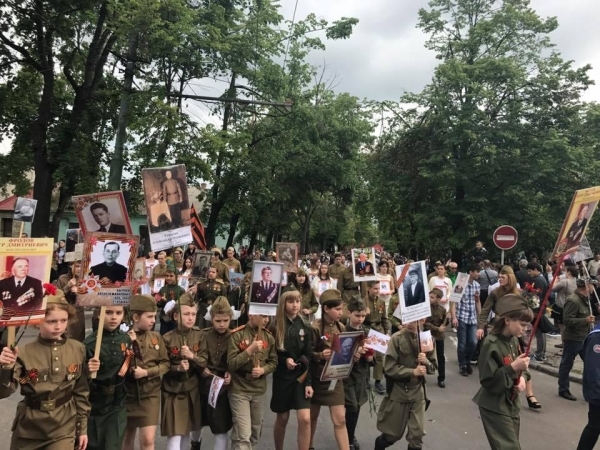 60 000 в Марша на Победата в Кишинев