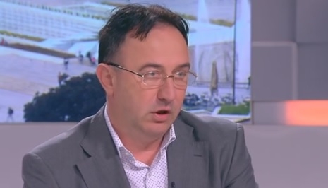Роман Василев избуха в ефир: Лъснаха сценаристите на мероприятието срещу Цацаров