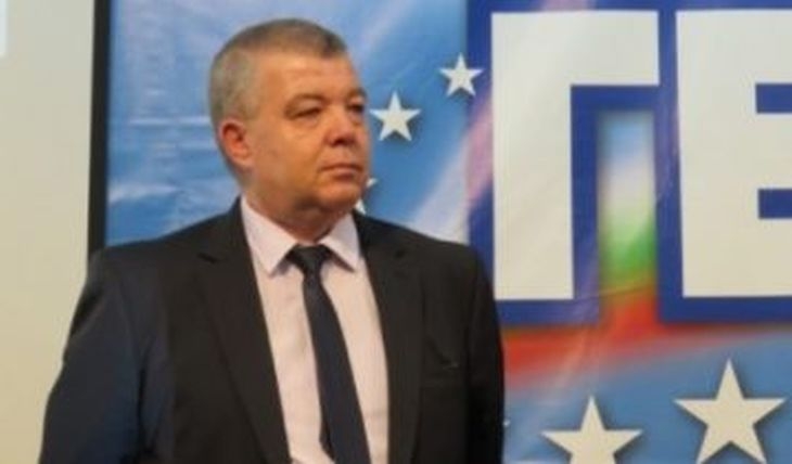 Стана ясно заради какви злоупотреби в болница хвръкна главата на назначения вчера зам.-министър Стоил Апостолов