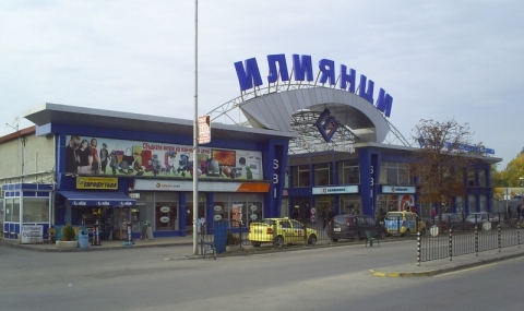 От последните минути: В столичния стоков пазар „Илиянци” е страшно!
