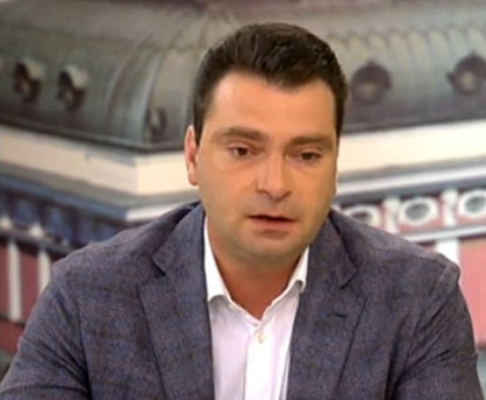 Калоян Паргов издаде подробности от 6-часовия пленум на БСП! Има ли напрежение в столетницата?