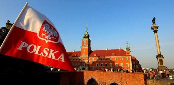 Въпреки заплахите на ЕС: Полша отказва да приема бежанци
