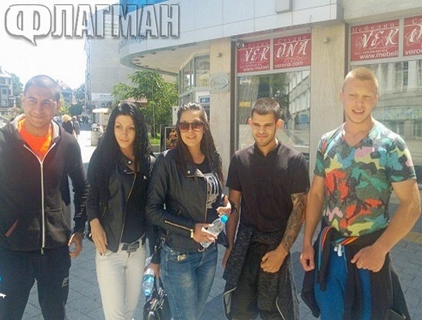 Бургаските абитуриенти след матурата: Написах си заглавието. На „абв-то” направих всичко! 