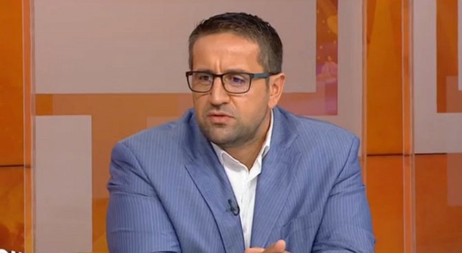 Георги Харизанов за обвиненията във фашизъм: Нинова прояви тежка форма на лицемерие