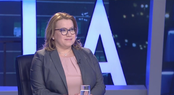 Деница Златева: Няма как да подкрепим едно правителство, което тръгва с фалстарт  