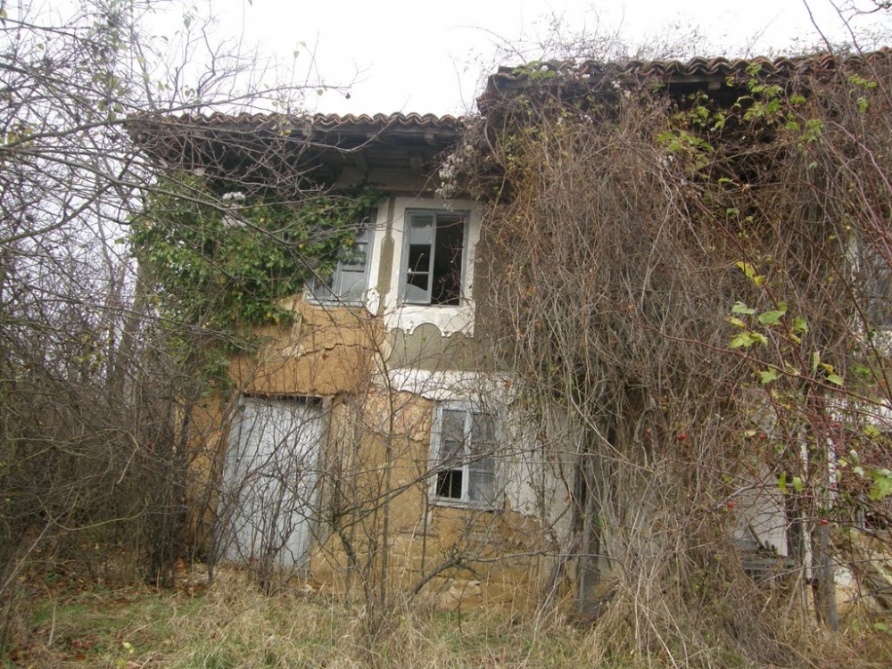 Полицаите в Разлог влязоха в необитаема къща и останаха потресени