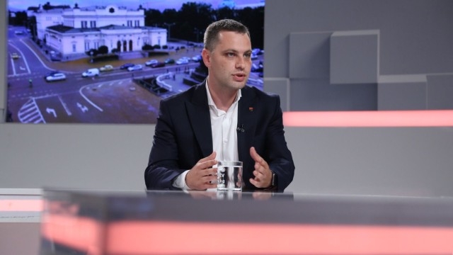 Депутат от Обединени патриоти: БСП и ДПС не намериха аргументи срещу правителството и тръгнаха да ровят във „Фейсбук”