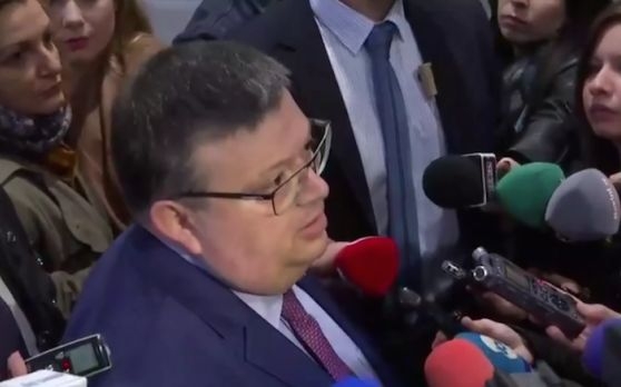 Цацаров оповести нови горещи подробности за спецакцията в София и граничарите-рушветчии!