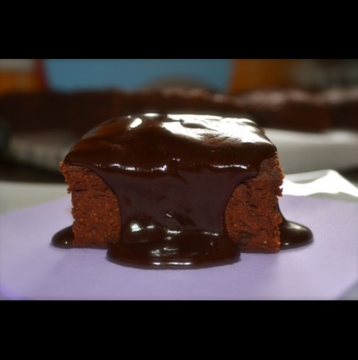 На бас, че толкова вкусен сладкиш с шоколад и банан никога не сте яли!  