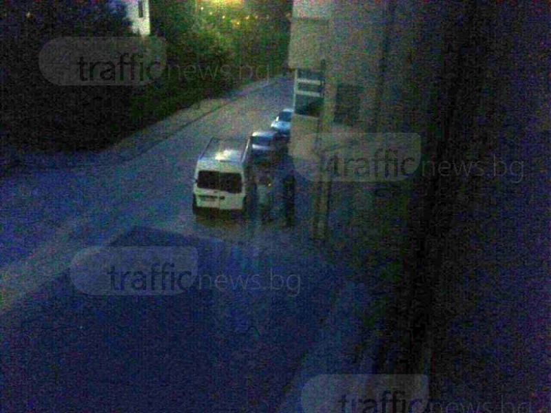 Наркоченгетата удариха депо за дрога в ЖР “Тракия“, петима дилъри са в ареста (СНИМКИ)