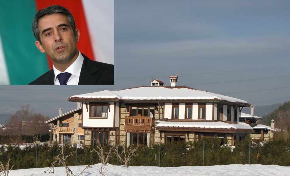 Плевнелиев надипли дебели пачки, продаде баровски имот 