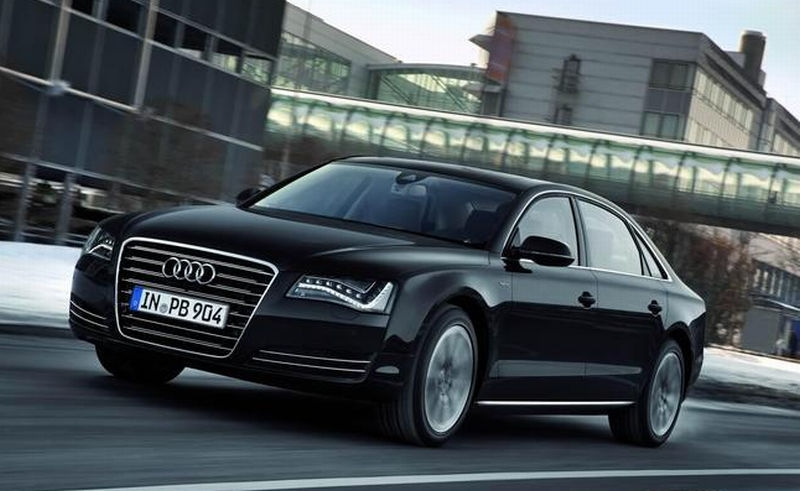 Проверяват тузарски коли с немски номера