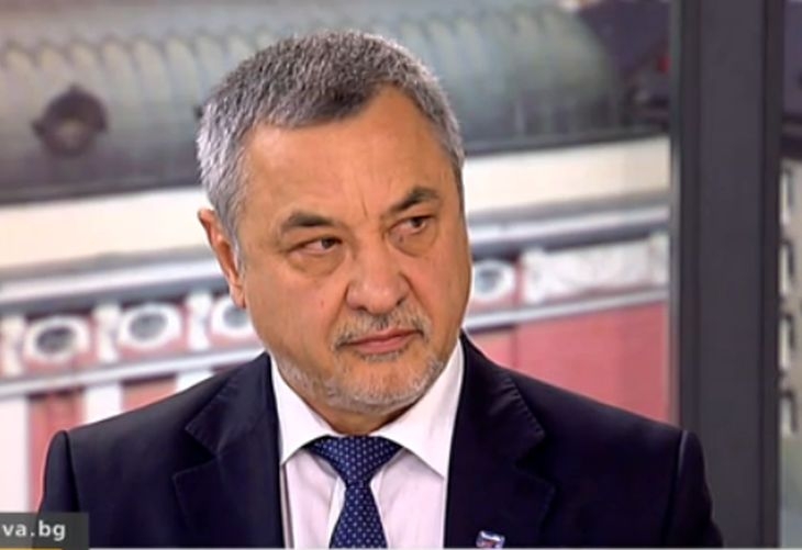 Страшен скандал между Елена Йончева и Валери Симеонов, патриотът я обвини в национално предателство, тя го затапи!