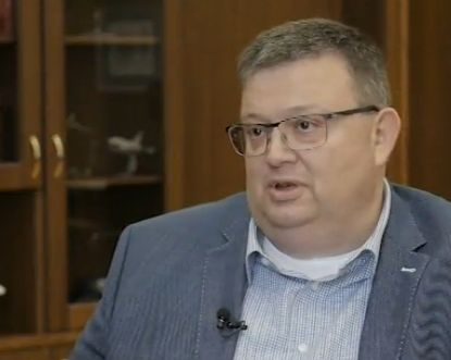 Цацаров разби на пух и прах Лозан Панов и „Дай, България” (ВИДЕО)