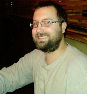 Смразяващ момент: Освобождават секс робиня, държана два месеца в плен от психопат, екзекутирал гаджето ѝ (СНИМКИ/ВИДЕО)