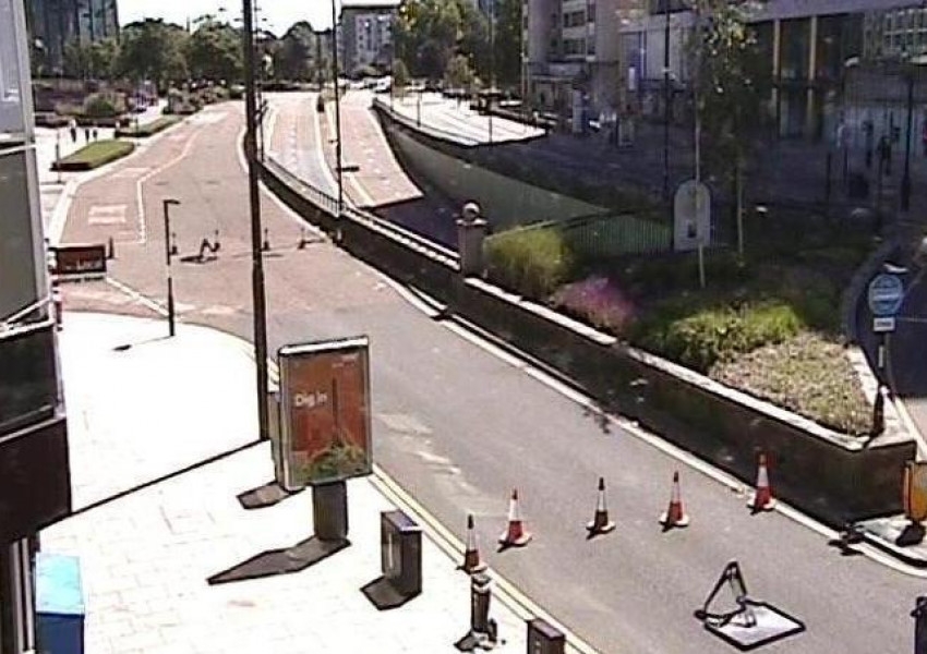 Моторджия мина покрай младеж във Фолксваген и му пусна куршум в главата 