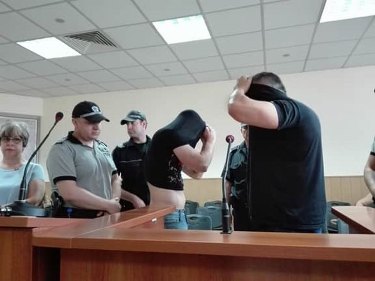 Ченгетата-бандити мрънкат в съда, искат да излязат от ареста!