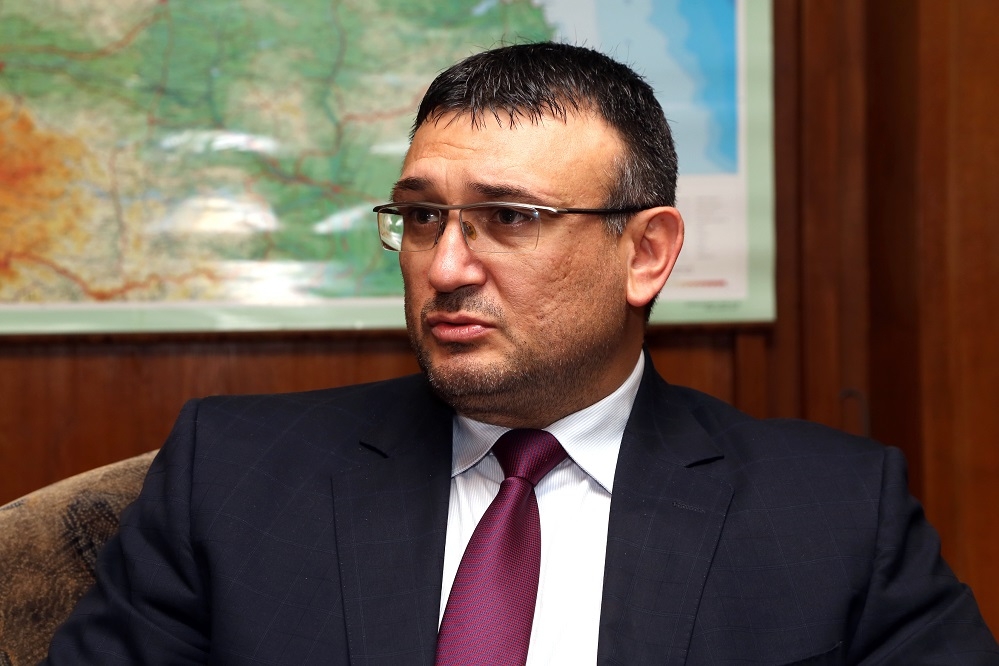 Главният секретар на МВР ексклузивно пред БЛИЦ за босовете, които наследиха Косьо Самоковеца и Митьо Очите, поръчковите разстрели и бежанците!