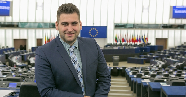 Евродепутат от ГЕРБ с люта закана