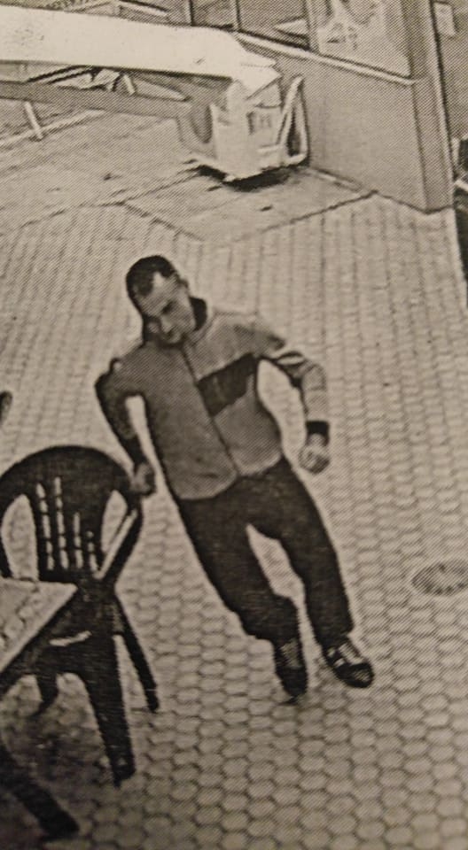Софиянци, виждали ли сте този мъж? Пазете се, това е нагъл крадец (СНИМКА)