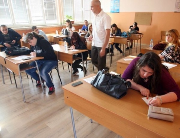 Започна подаването на документи за кандидатстване след 7-и клас 