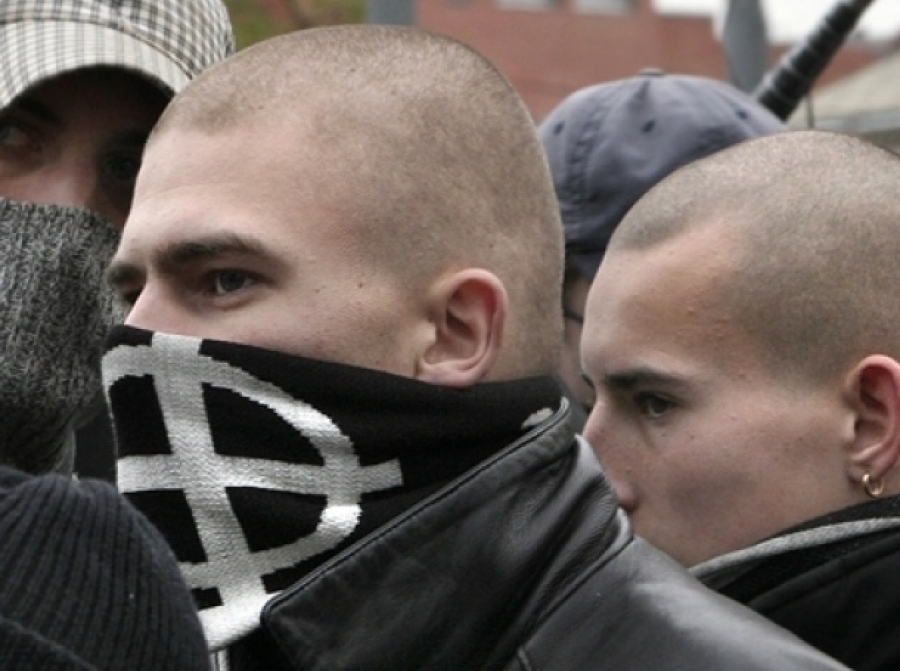 Бръснатите глави първо мразели само богатите