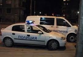 Извънредно в БЛИЦ! Бабаити изкараха насила момиче от Мерцедес в Бургас и го отвлякоха с пловдивска Q7 