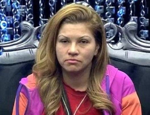 Нова доза насилие покрай Сани Алекса! Чудовищно е това, което й се е случило на Коледа...