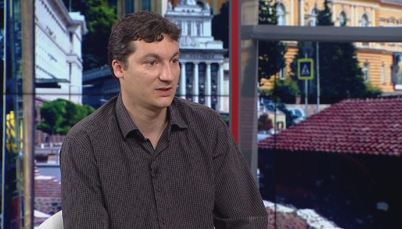 Крум Зарков от БСП анализира увеличението на пенсиите с 20 лева