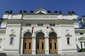 "Алфа рисърч" с горещи данни за това, което се случа в държавата и колко от хората одобряват Радев и Борисов 