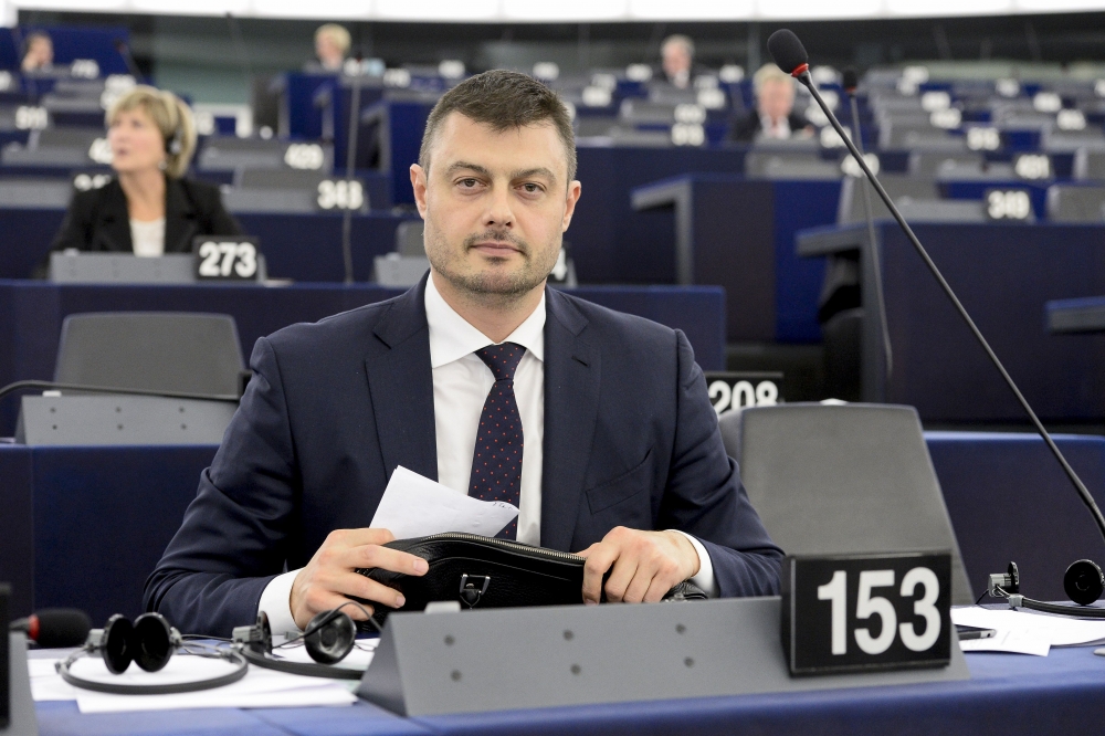 Евродепутатът Николай Бареков  бе единственият български участник на 33-тата асамблея на ЕП и страните от Африка, Карибския и Тихоокеанския басейн (АКТБ)