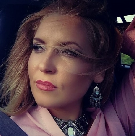 Грозна тайна от миналото принудила майката на Виола, зверски убита от Стефан, да напусне Лом