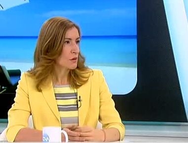 Министър Ангелова съобщи много хубава новина за туризма 