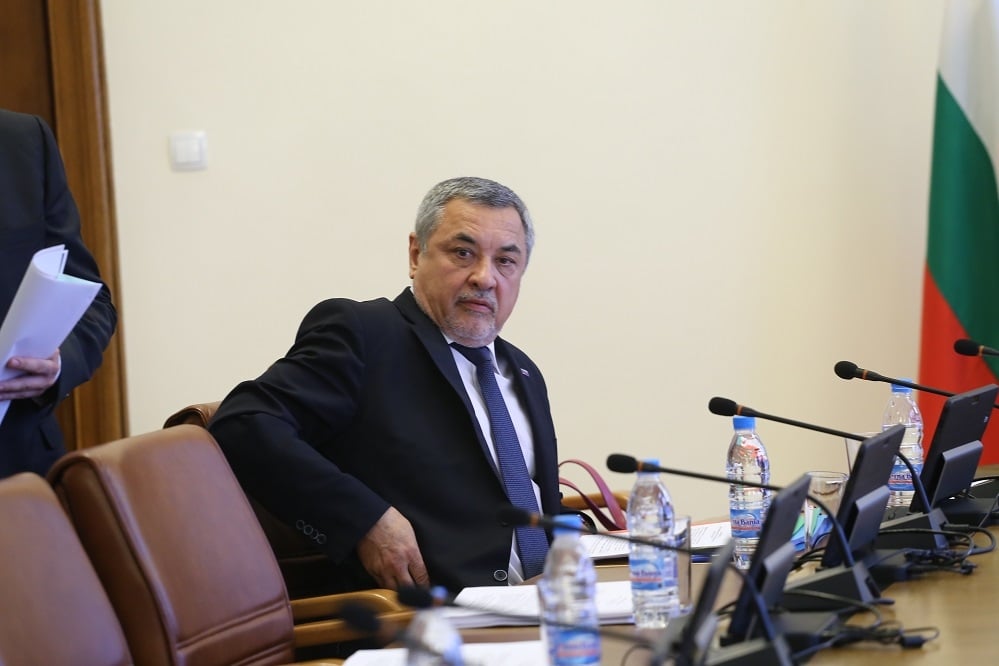 Валери Симеонов ексклузивно пред БЛИЦ: БСП няма да ни свали от власт!