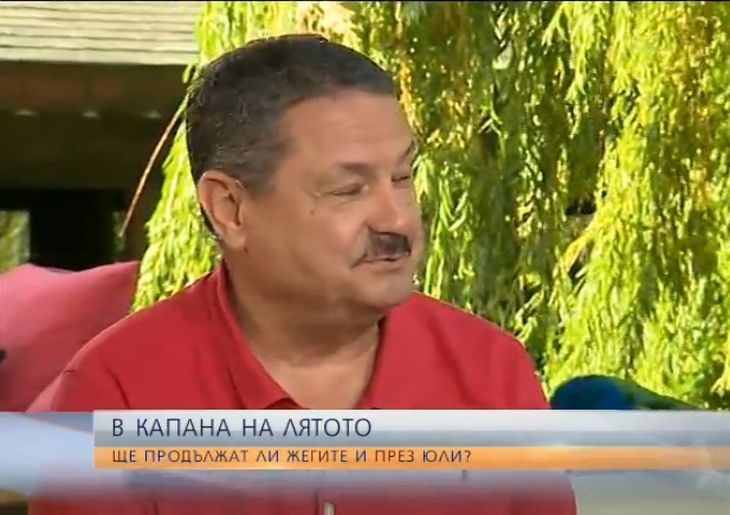 Климатологът Георги Рачев разкри още колко ще продължи жегата и кога ще ни ударят бури, по морето ще е страшно във вторник!