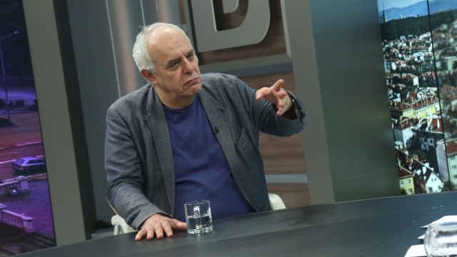 Андрей Райчев за самолетите "Грипен": Изборът не е между американско и шведско, а между старо и ново