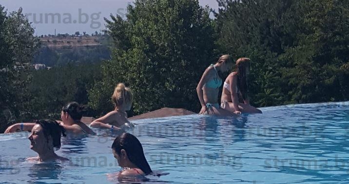 Мъжете в Сандански оплакнаха очи! Звезда от „MasterChef“ нажежи страстите до червено със секси форми (ГОРЕЩИ СНИМКИ)