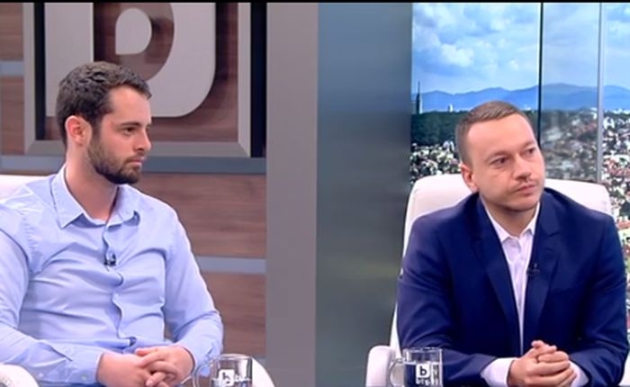 Операторът на bTV, пребит от Перата, с покъртителен разказ за инцидента. Изплува сензационна новина от протеста в Асеновград!
