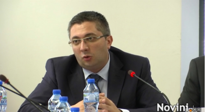 Регионалният министър даде важни съвети на пътуващите до морето, свързани с магистралите