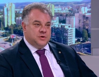 Зам. здравният министър избухна срещу бияча Владимир: Да не дава Господ такъв баща!