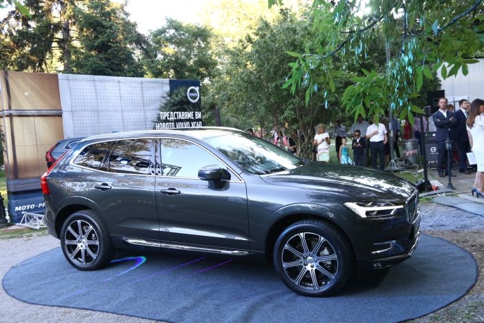 Силно представяне на новия шведски звяр Volvo XC60 (СНИМКИ)