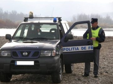 Спипаха двама български каналджии в Румъния