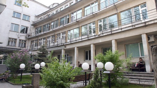 Битата като куче лекарка от "Шейново" проговори за ужаса, който Владо Плацентата й причини