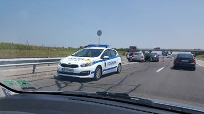 Ужасът се повтаря: Пак има верижна катастрофа на „Тракия“, съобщава се за пострадали (СНИМКИ 18+)