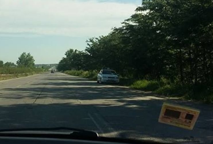 Шофьорите отмъщават на КАТ с акция "Биг Брадър": Ето ги шумкарите, крият се в храстите! (СНИМКИ)